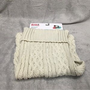 Boots and Barkely Dog Sweater Medium